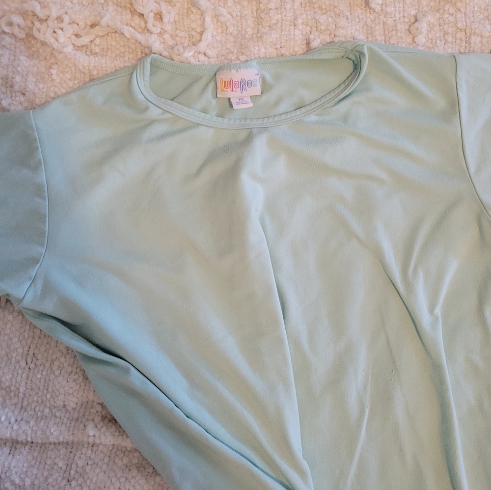 Lularoe - Picture 3 of 3